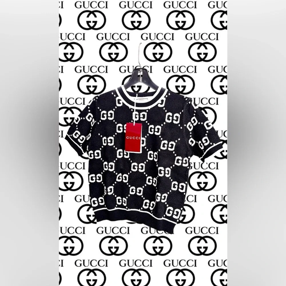 Gucci Monogram Black and White Crewneck Sweater - Picture 1 of 4